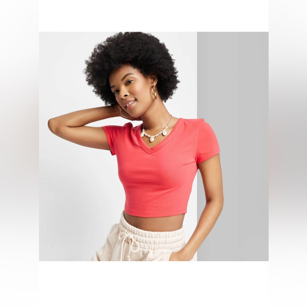 Coral Pink Women's Short Sleeve V-Neck Cropped T-Shirt Wild Fable Beach